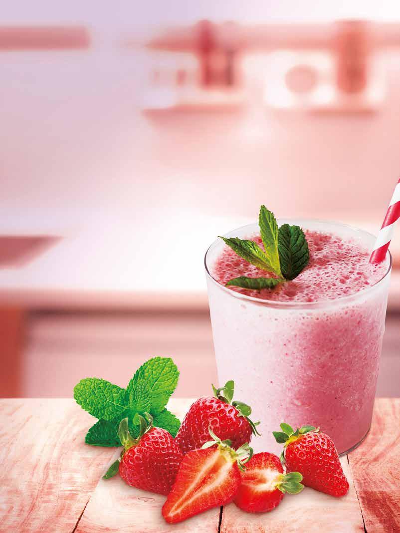 DELICIOSAS RECEITAS COM BODYKEY BY NUTRILITE Morango Intenso Ingredientes: 1 medida do shake sabor morango cremoso 250 ml de leite semidesnatado gelado ½ xícara de chá de morangos picados 1 galho de