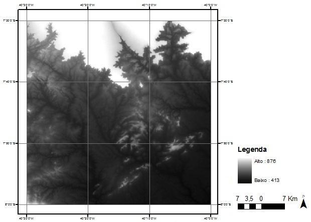 p. 002-007 extensão de maior altitude da área, limitada por rebordos localmente festonados, disposto horizontalmente, desenvolvendo-se em estrutura concordante à Bacia Sedimentar do Araripe, inserida