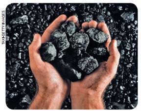 Fonte: Química no cotidiano volume 3 Dependendo do teor de carbono, os carvões minerais podem ser classificados em: Turfa, com até 60% de carbono; Linhito, com até 70% de carbono; Hulha, com até 80%