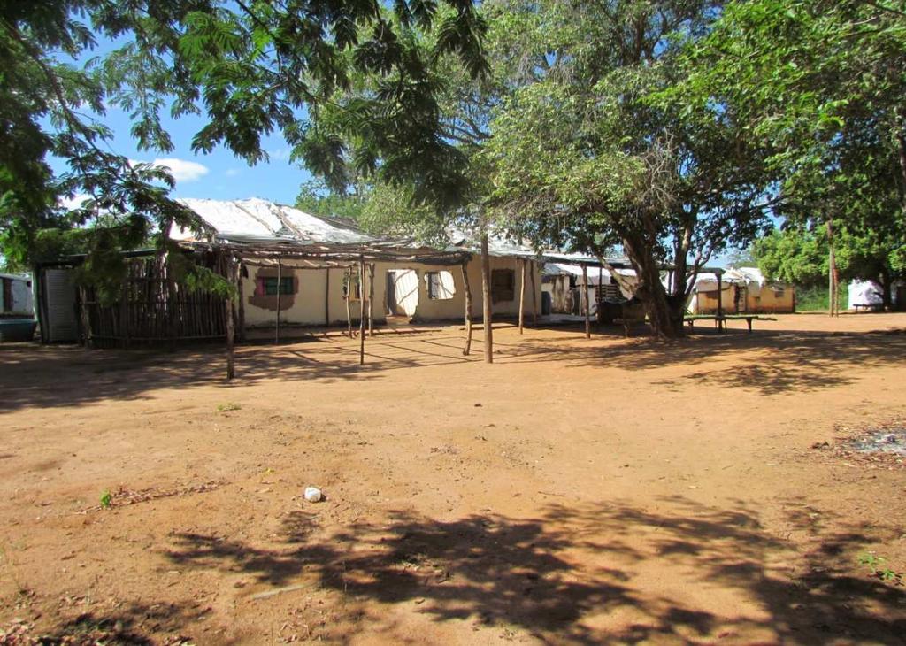 Casas de lona no Acampamento Santa Fé Município de