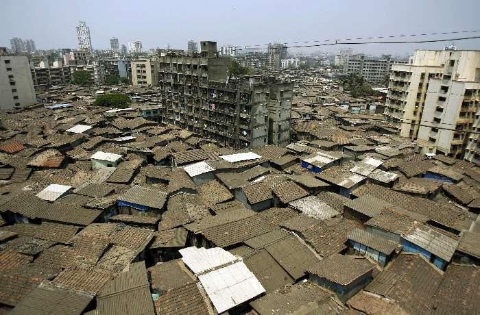 Mumbai, Índia Área metropolitana: 21,9 milhões de pessoas Mais da metade da população da cidade vive em favelas.