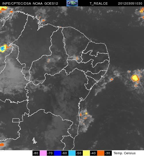 Observa-se no dia 05 de março às 10:30Z (Figura 2a) a presença de nebulosidade convectiva sobre o Atlântico, próxima à costa de Alagoas.