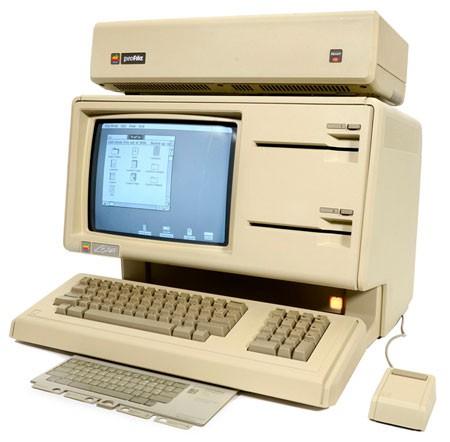 Lisa Apple (1983) Primeiro computador