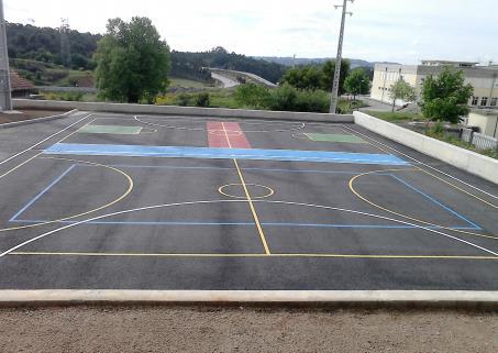 Execução de Campo de Ténis em resina Polysport Cunha