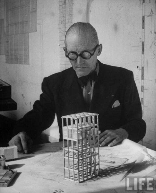 LE CORBUSIER Arquiteto franco- suíço, nasceu na