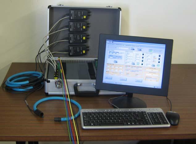 em ficheiros os eventos que resultaram das anomalias detectadas no sistema eléctrico onde é feita a monitorização.