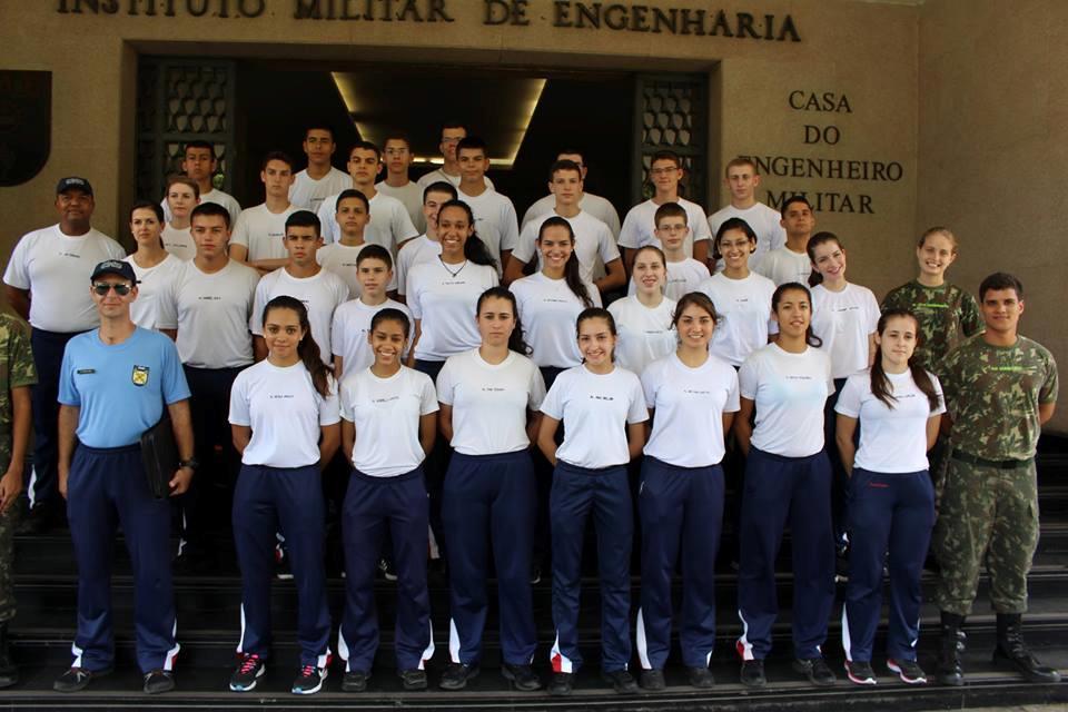 Visita de Escolas Alunos do Colégio Militar de Curitiba