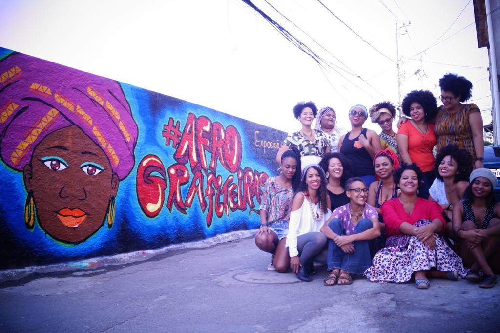 Projeto: AfroGrafiteiras: Pelo Fim do Racismo e da Violência Contra a Mulher Ano em que foi fundado: 2014 Tipo de organização: Sem fins lucrativos Estágio do Projeto: Estágio de multiplicação