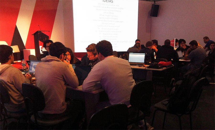 Edições Anteriores Hackathon Setembro de 2013 1ª