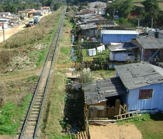 375 Passagens em nível críticas; 355 invasões de faixa de domínio; Falta de infraestrutura