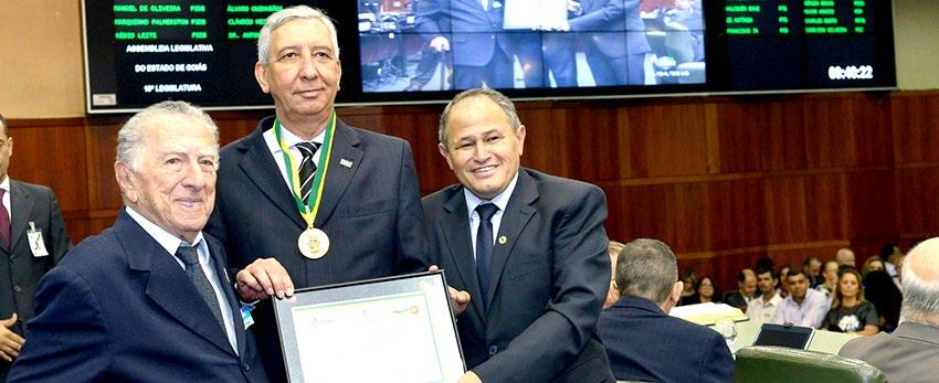 ACIA 80 ANOS Entidade e empresários recebem homenagem da Assembleia Legislativa de Goiás Os 80 anos de fundação da Associação Comercial e Industrial de Anápolis (Acia) contou com mais um marco