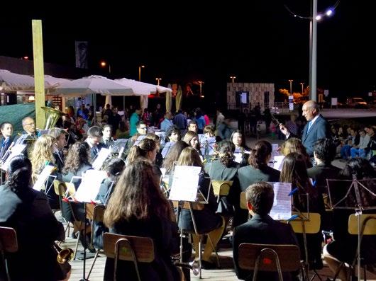 Este concerto organizado pela União de Freguesias de Lourinhã e Atalaia estava inserido no programa de atividades culturais que irão decorrer nas praias da área geográfica da Freguesia.