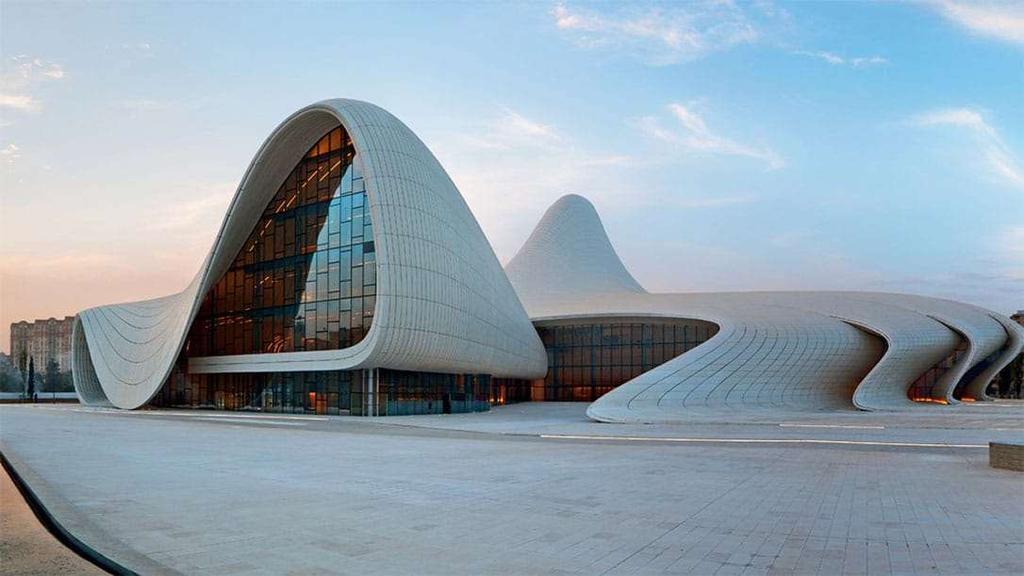 Le opere di Zaha Hadid l'heydar Aliyev Center