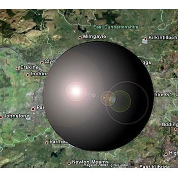 Estrela de Nêutrons É um objeto com massa entre 1,44 e ~ 2 3 vezes a massa do Sol. 1 colher de chá com a matéria de uma estrela de nêutrons teria um peso ~ 100 milhões de ton.