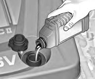 Verificação do nível de óleo do motor É aconselhável verificar manualmente o nível do óleo do motor antes de iniciar uma viagem longa. Verifique com o veículo em uma superfície plana.