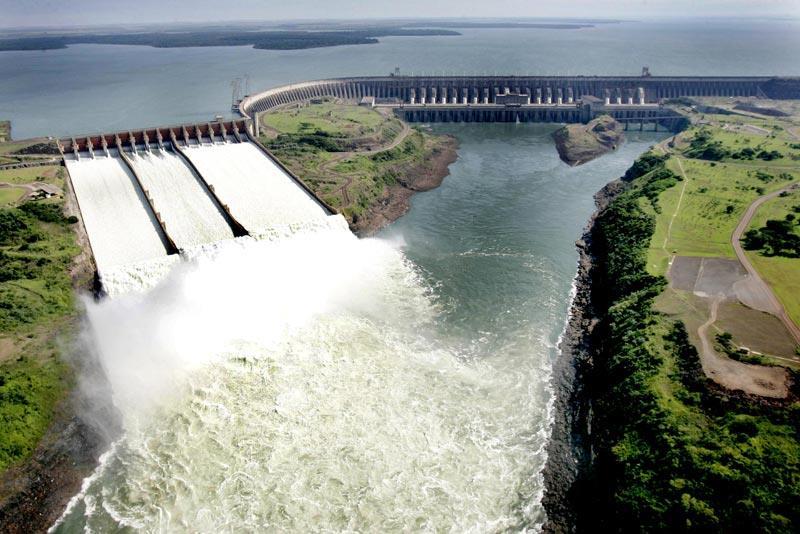 ITAIPU: Importância para a integração regional Solução definitiva para um conflito de fronteira; Modelo de integração com equidade e respeito às assimetrias entre os