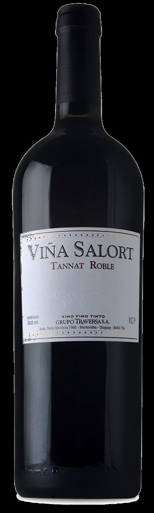 Viña Salort Tannat Roble - 2006 750ml Cod cx: 13978 Cod uni: 213978 Variedade: Tannat (100%) Origem: Chucila Pereira, Uruguai Teor Alcoólico: 13,5% Servir a:16 C a 20 C A colheita em seu melhor