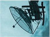 Rádio-Ajudas Sete Estações de Comunicações Três Estações Repetidoras 1/30 Controlo do Tráfego