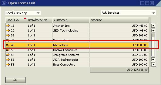 A janela acima exibe o relatório Vencimento de contas a receber de cliente, gerado por documentos de vendas. O cliente C30000 aparece em vermelho para indicar a inconsistência.