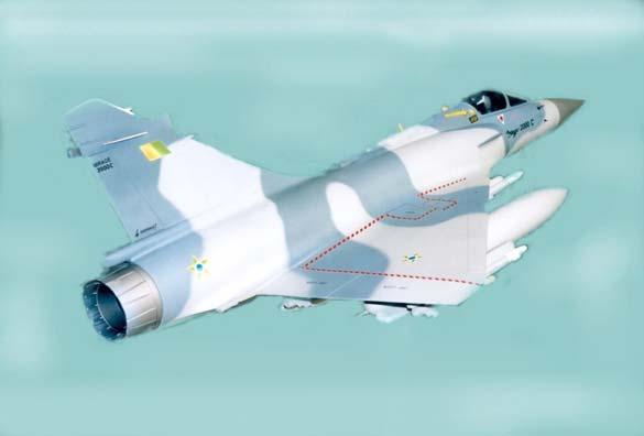 Já na área relacionada com a Força Aérea Brasileira FAB, as grandes novidades foram: o cancelamento do PROGRAMA FX e no seu lugar a aquisição de 10 (dez) aviões Mirage 2000 C e 02 (dois) B, usados,