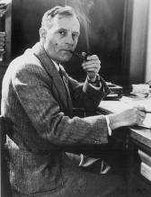 Vesto Melvin Slipher (1875-1969) e Edwin Powell Hubble