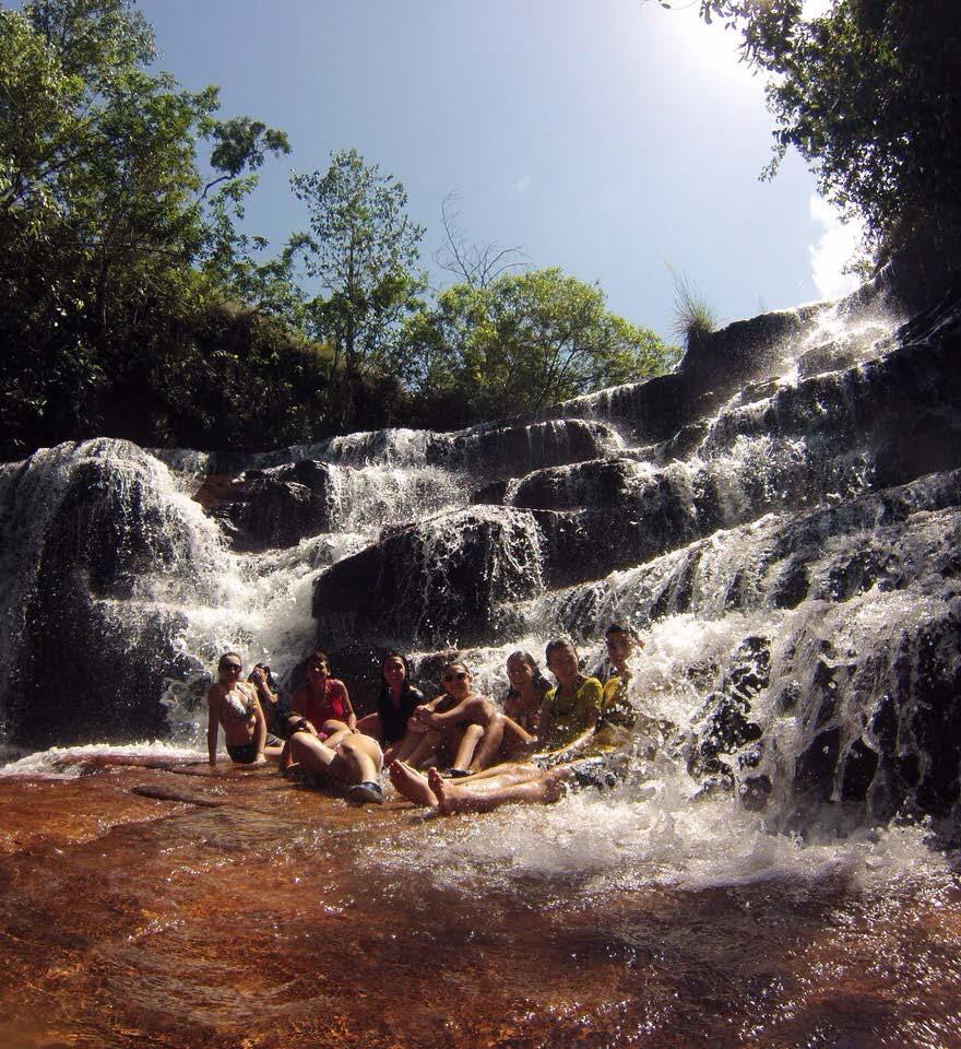 A importância das UC Social / Ambiental Importantes áreas de lazer e recreação. Promovem a estabilidade geológica de morros e maciços.