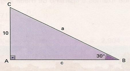 Determine a medida da hipotenusa desse triângulo 8)