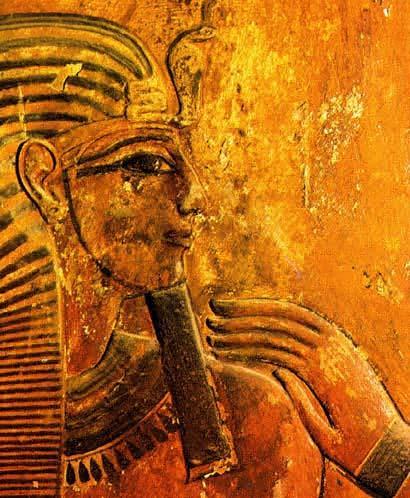 Introdução Histórica Antigo Egito Hermes Trimegistro - Fundador da Alquimia nos templos egípcios havia laboratórios de preparações medicamentosas.