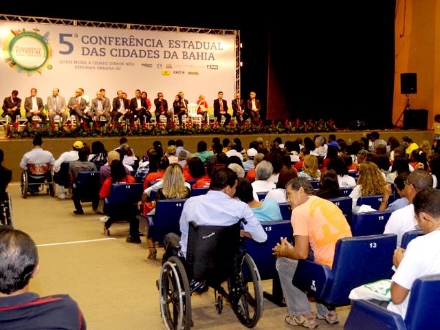 participação com forte presença da sociedade brasileira Ampliação,