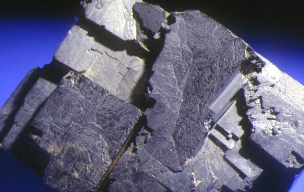 Exemplos de Minerais Idiocromáticos Exemplo de Mineral Idiocromático com