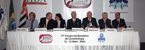 Brasil en el escenario de la ciencia cosmética mundial Jadir Nunes (2005-2009) Versión en Español Congreso Brasileño de Cosmetología en 2003 Representatividad Cuando asumimos la Asociación nosotros