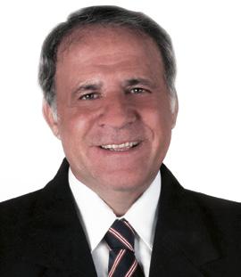 Primeira gestão de Aristides de Carvalho (1981-1983) Formulando beleza Aristides de Carvalho exerceu a presidência da ABC pela primeira vez no biênio 1981/1983.