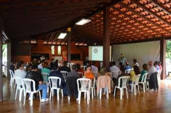 Realização: Jurídico e UniCorreios MGC dos Correios Café com Prosa Atividades como palestras, filmes, leitura de textos, debates, dinâmicas e workshop.