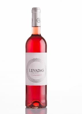 Montecapucho Branco 2015 4,95 Montecapucho Rosé 2015 4,95 Vinho Branco Vicio 2016 2,95 Levadas Branco 2016 2,75 Levadas Tinto