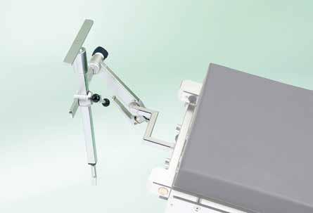 Acessório para posicionamento de cabeça e neurocirurgia 8 Adaptador universal 0.0.0 Para mesas cirúrgicas DIAMOND, em aço de cromo-níquel, para colocar o suporte 0.