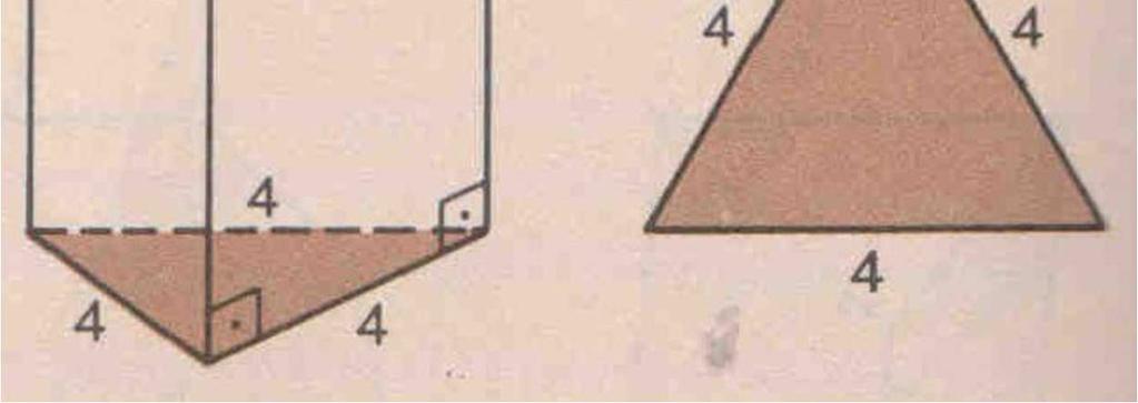 um prisma triangular regular, cuja