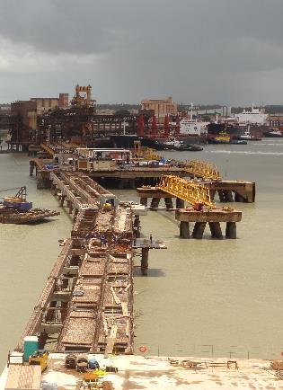 novo pier petroleiro elevando a sua