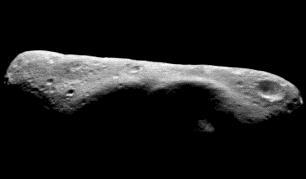 A maioria dos asteroides forma a cintura de asteroides, a qual separa os
