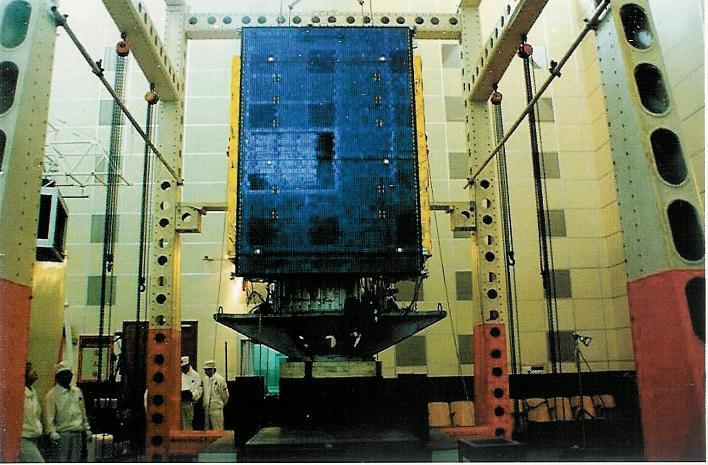 Histórico 2008 Brasil e China comemoram 20 anos de programa CBERS INPE supera meio milhão de imagens de satélite distribuídas gratuitamente pela Internet; INPE inicia testes da estrutura do CBERS 3 e