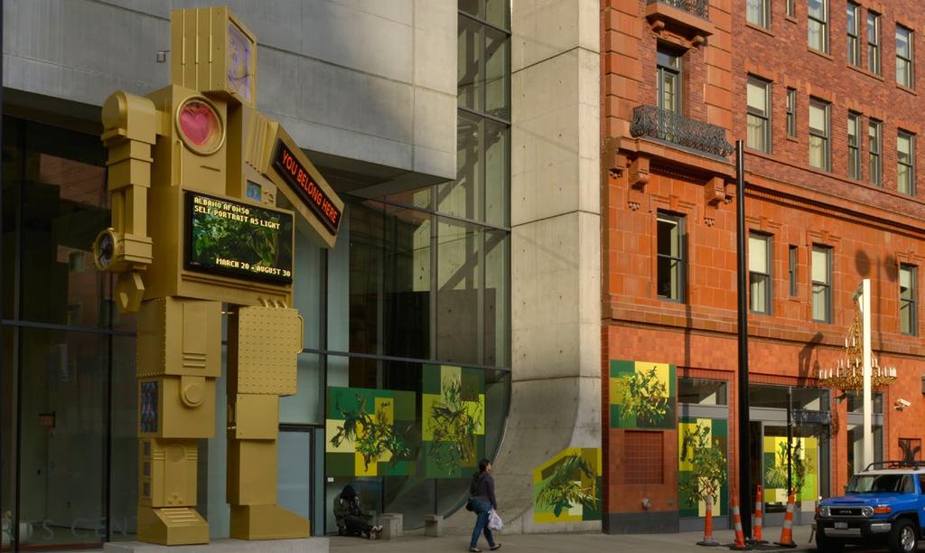 Site-specific project, 2015 intervenção na fachada com vinil