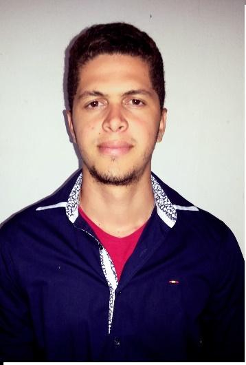 Ivanildo Felix da Silva Junior Possui Graduação em Licenciatura em História e Especialização em Libras.