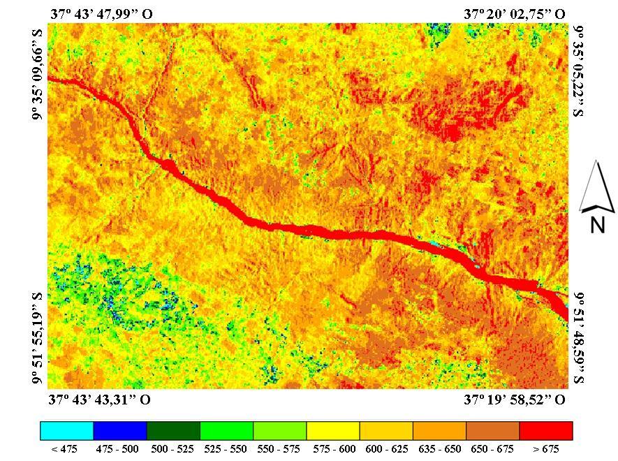82 al. (2002) obtiveram valores abaixo de 600 W.m -2 para regiões de solo exposto próximas ao perímetro irrigado Senador Nilo Coelho e Silva et al.