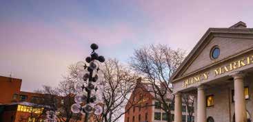 localizados na vizinha Cambridge. Com tantos centros de estudos, é importante destacar que Boston tem a terceira maior biblioteca dos Estados Unidos, localizada na praça Copley.