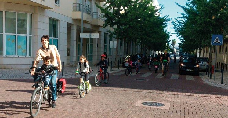 Comportamentos saudáveis de mobilidade a bicicleta A presente proposta de trabalho integra-se no projeto Mochila Verde, implementado pela Agência de Energia e Ambiente Lisboa E-Nova e a Câmara