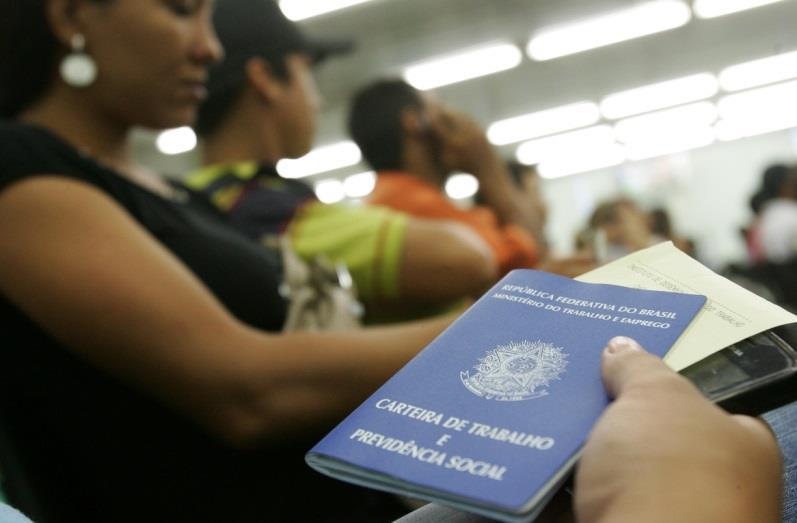 Foi o terceiro resultado negativo consecutivo, acumulando perda de 1,2% no período.