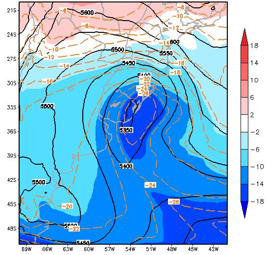 A Figura 3a mostra a presença de um Vórtice Ciclônico (VC) no nível de 500 hpa, com mínimo de espessura de 5350 metros geopotencial (mgp) aproximadamente entre o Uruguai e sul do estado do Rio Grande