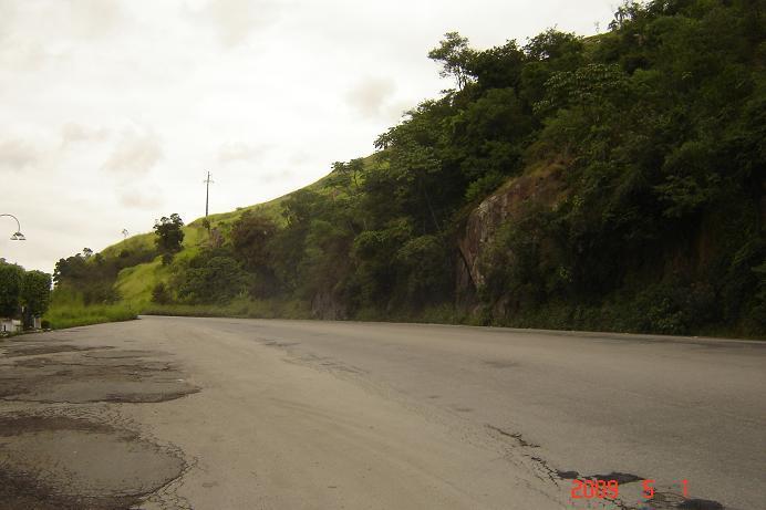 RELATÓRIO FOTOGRÁFICO 3 RELATÓRIO FOTOGRÁFICO 4 DUPLICAÇÃO DA BR-101/ SUL TRECH0 PALHOÇA - DIVISA COM RIO GRANDE DO SUL     34 EMPRESAS