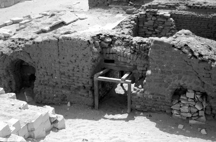 3. AS PRIMEIRAS CONSTRUÇÕES EGIPTO, ~2000 AC Arco