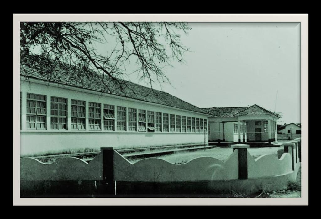 158 Figura 28 Escola Normal de Macapá. Foi implantada em 13 de janeiro de 1949 com o nome de Instituto de Educação do Território do Amapá IETA. Fonte: Acervo da coleção digital do IBGE.