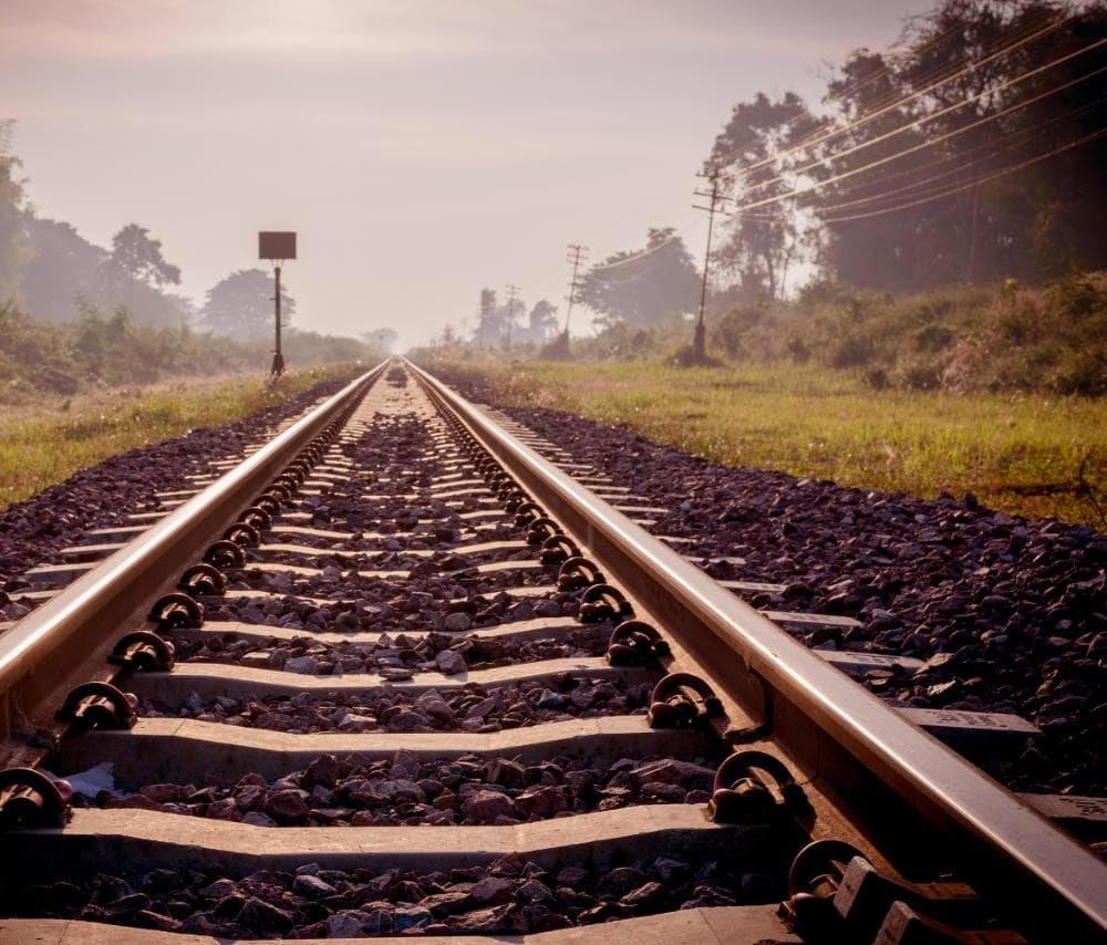 S OLUÇÃO PARA AS FERROVIAS